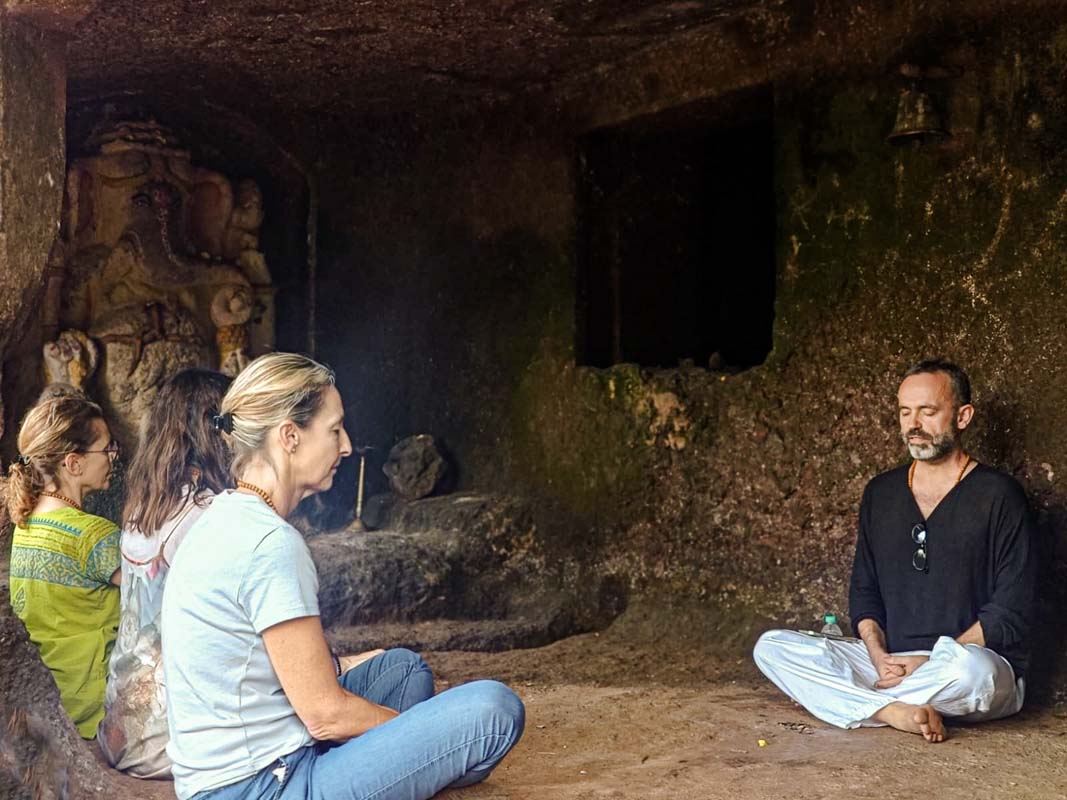 Verso Mumbai e Panhalakaji
